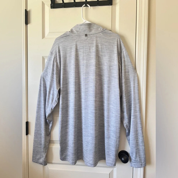 Reebok Gray Lightweight pullover - Picture 2 of 5